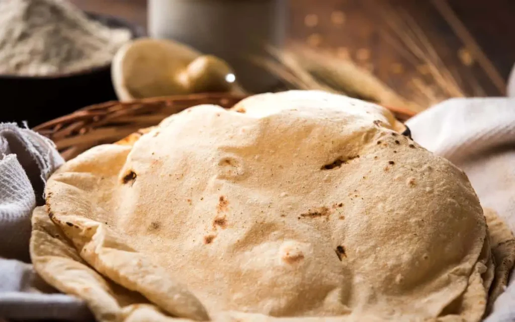 Freshly baked pita bread served at Garden Oaks.